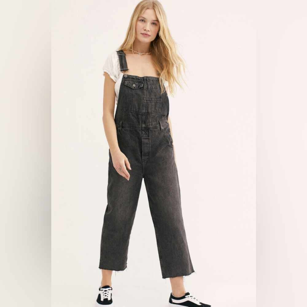We The Free People Baggy Boyfriend Slouchy Overalls Denim Jumpsuit size 26